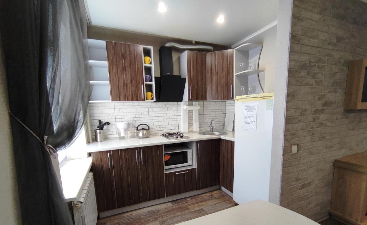 Люкс В Центре Металлургов 31 Kr Apartments Krivoy Rog Exterior foto